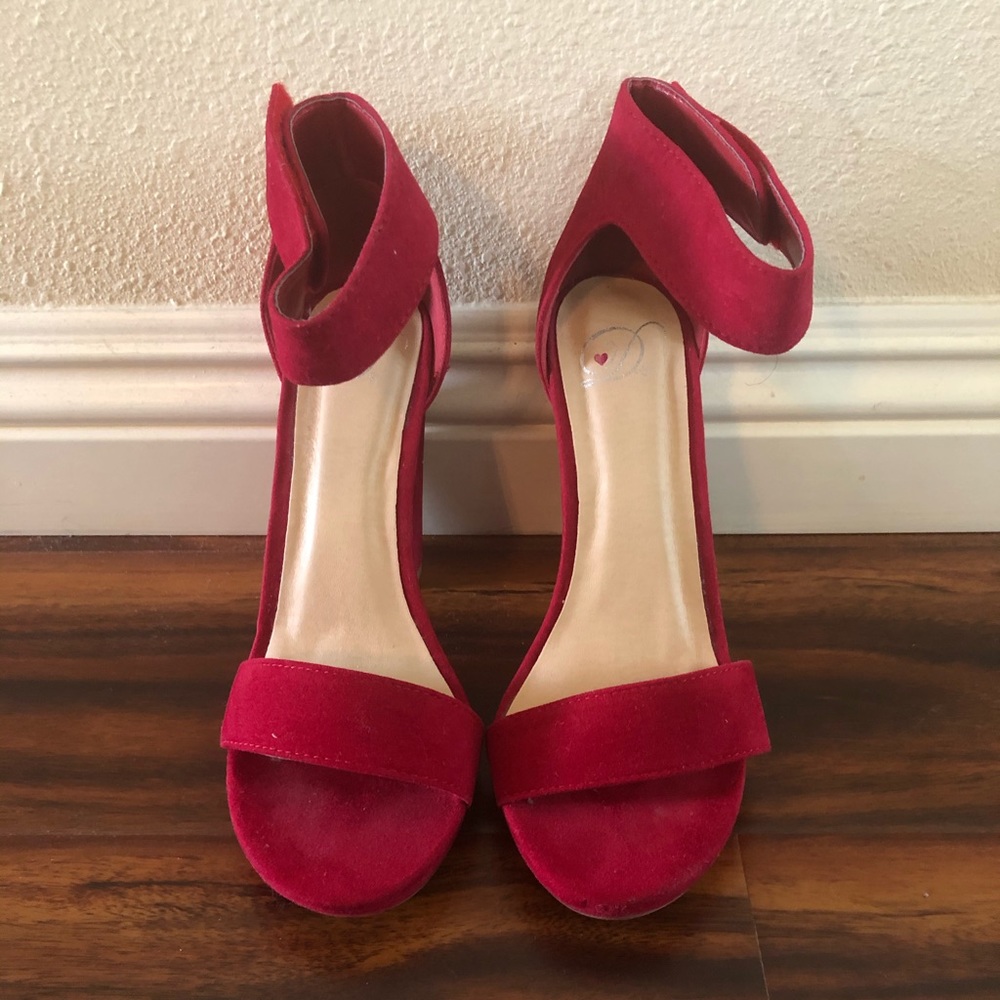 Like New Red Chunky Heel Sandal